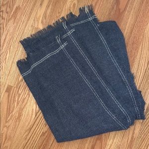 Lulus scarf. Blue with cream stitching.